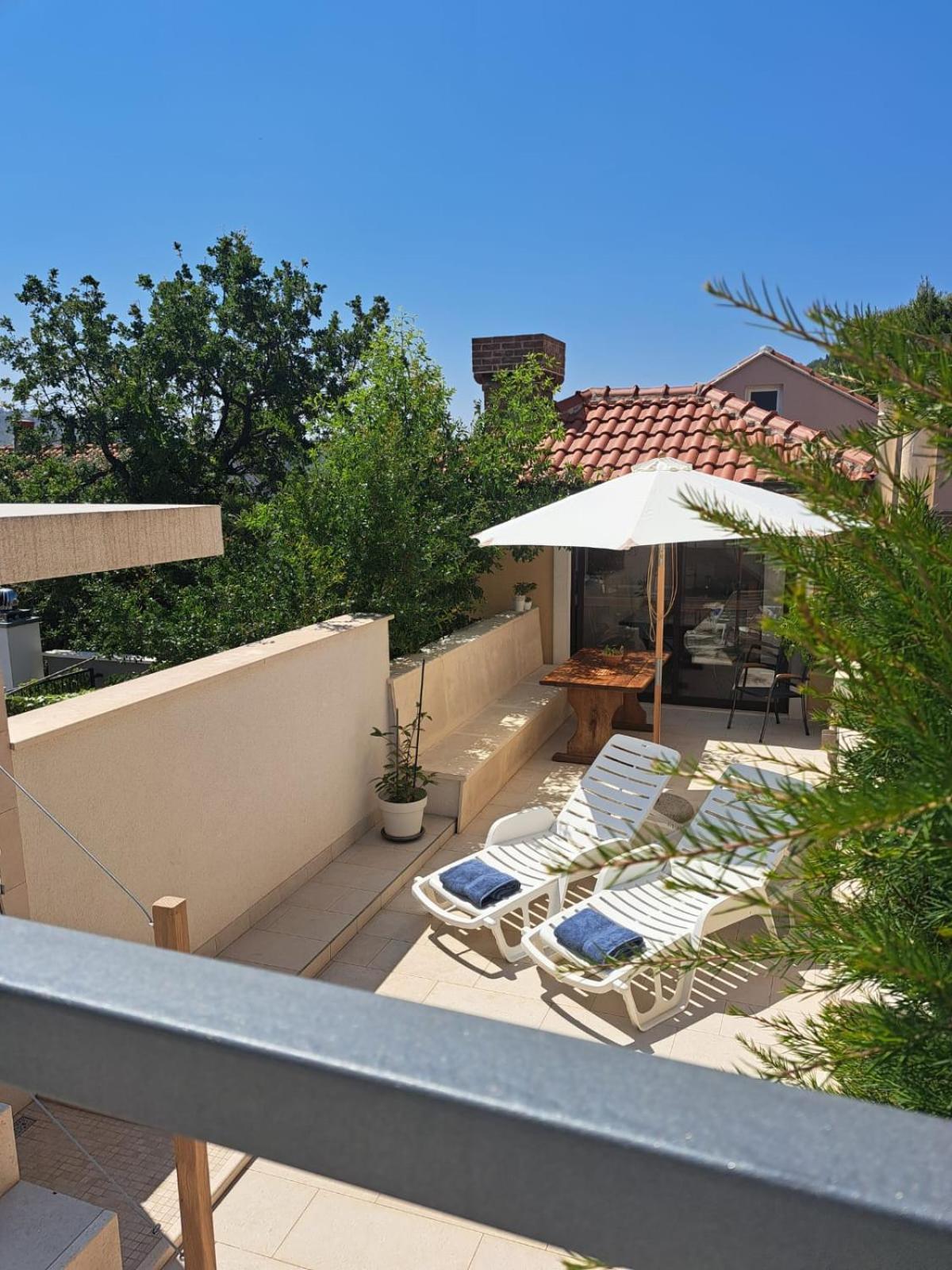 Villa "Amber" Luxury Apartments With A Pool Mlini Exterior foto