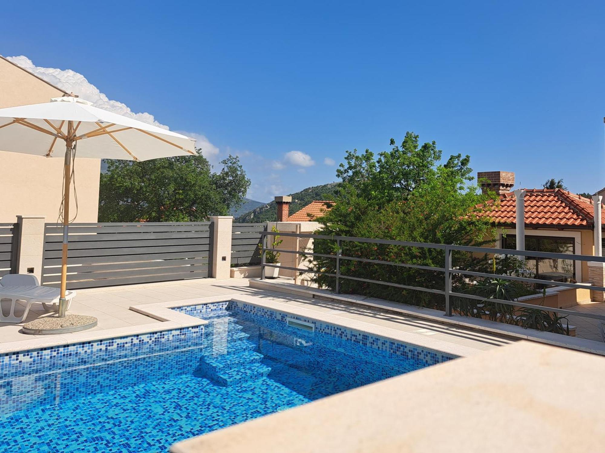 Villa "Amber" Luxury Apartments With A Pool Mlini Cameră foto